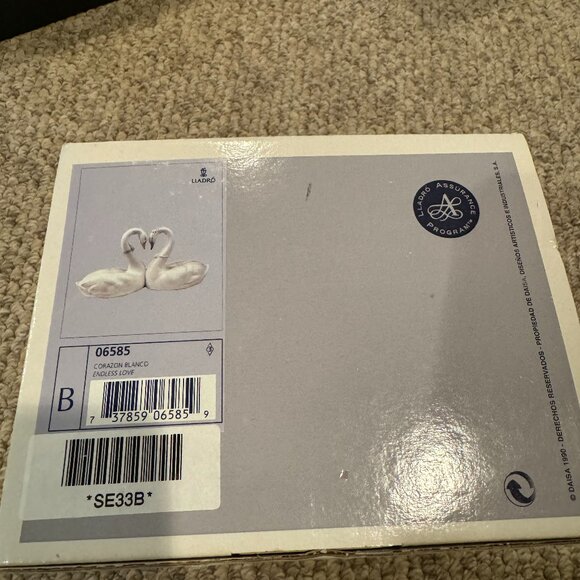 Timeless Lladro Endless Love Swans - Picture 6 of 6